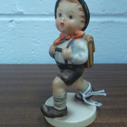 A lovely and very collectable Goebel figurine, called "Hiking Boy". This figurine is in very good original condition. Made in West Germany.