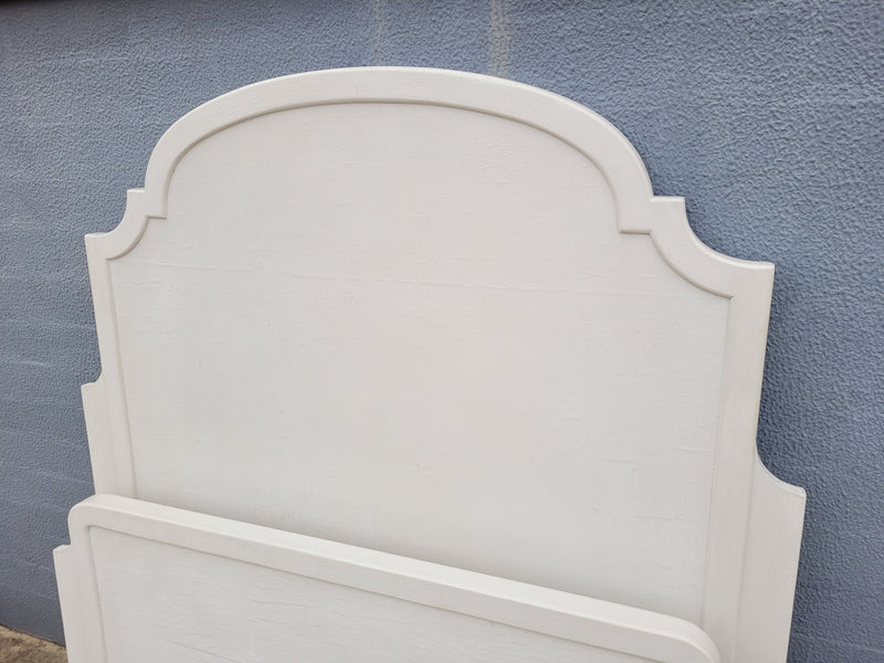 Two attractive vintage French chalk painted king single Art Deco beds. They have been sourced from France and are in good original condition.