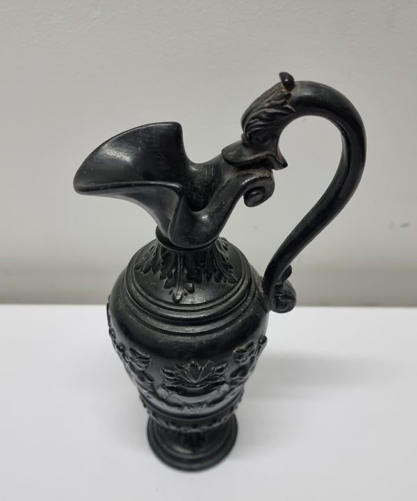 Victorian black urn shaped vase. It is in good original condition and has been sourced locally. Please view photos as they help form part of the description.