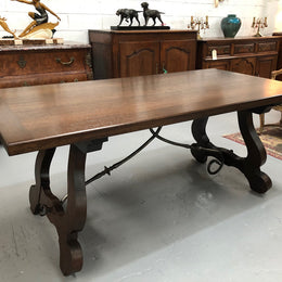Fabulous French Spanish Style Farmhouse Table