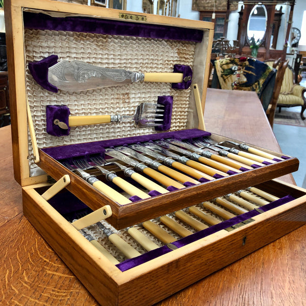 Edwardian Oak Cased Fish Service For 12