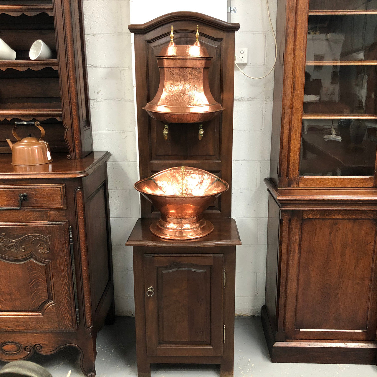Late 19th Century French Decorative Copper Bowl Wash Stand | Antique & Vintage | Moonee Ponds Antiques | Australia Wide Delivery