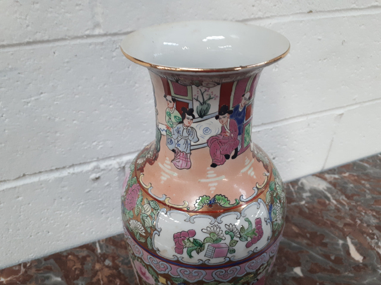 Nicely Hand-Painted Chinese Republic Vase | Antique & Vintage | Moonee Ponds Antiques | Australia Wide Delivery