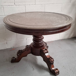 French 19th Century Napoleon III Walnut and marble top centre table. It has been sourced from France and is in good original detailed condition.