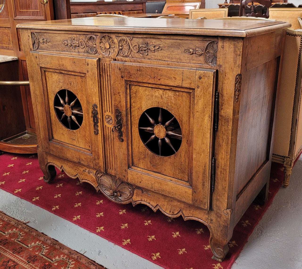 Rare French Antique 18th Century Walnut dough bin. It has two doors, one shelf and the top lifts up to access the dough been. Sourced from France and in good detailed condition.