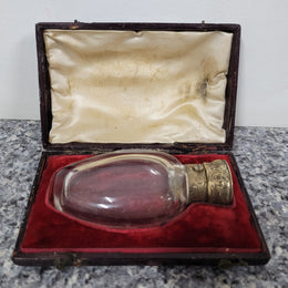 Rare Antique rock crystal and silver gilt perfume bottle in its original case by Thomas Diller of London. It is in good original condition, please view photos as they help form part of the description.