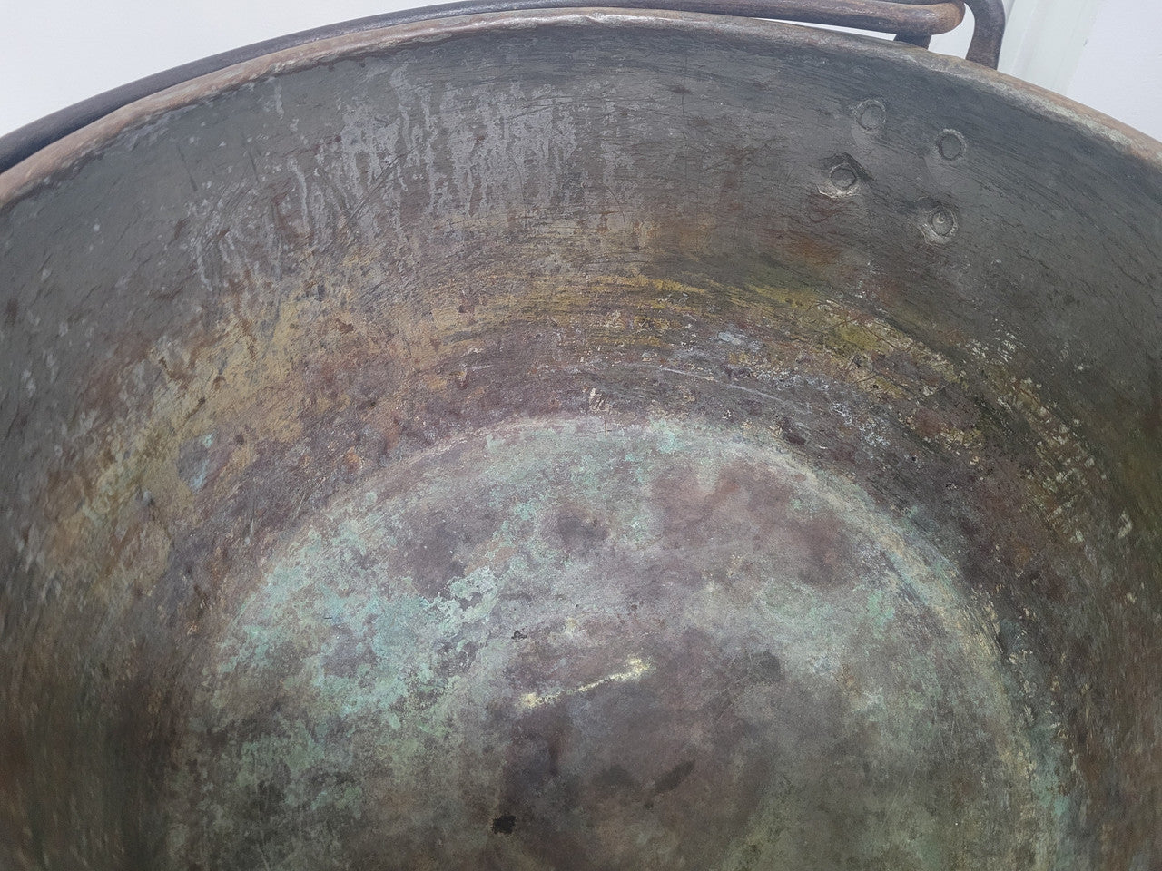 Large French brass cauldron with lid and handle. It is in original condition with some signs of wear please view photos.