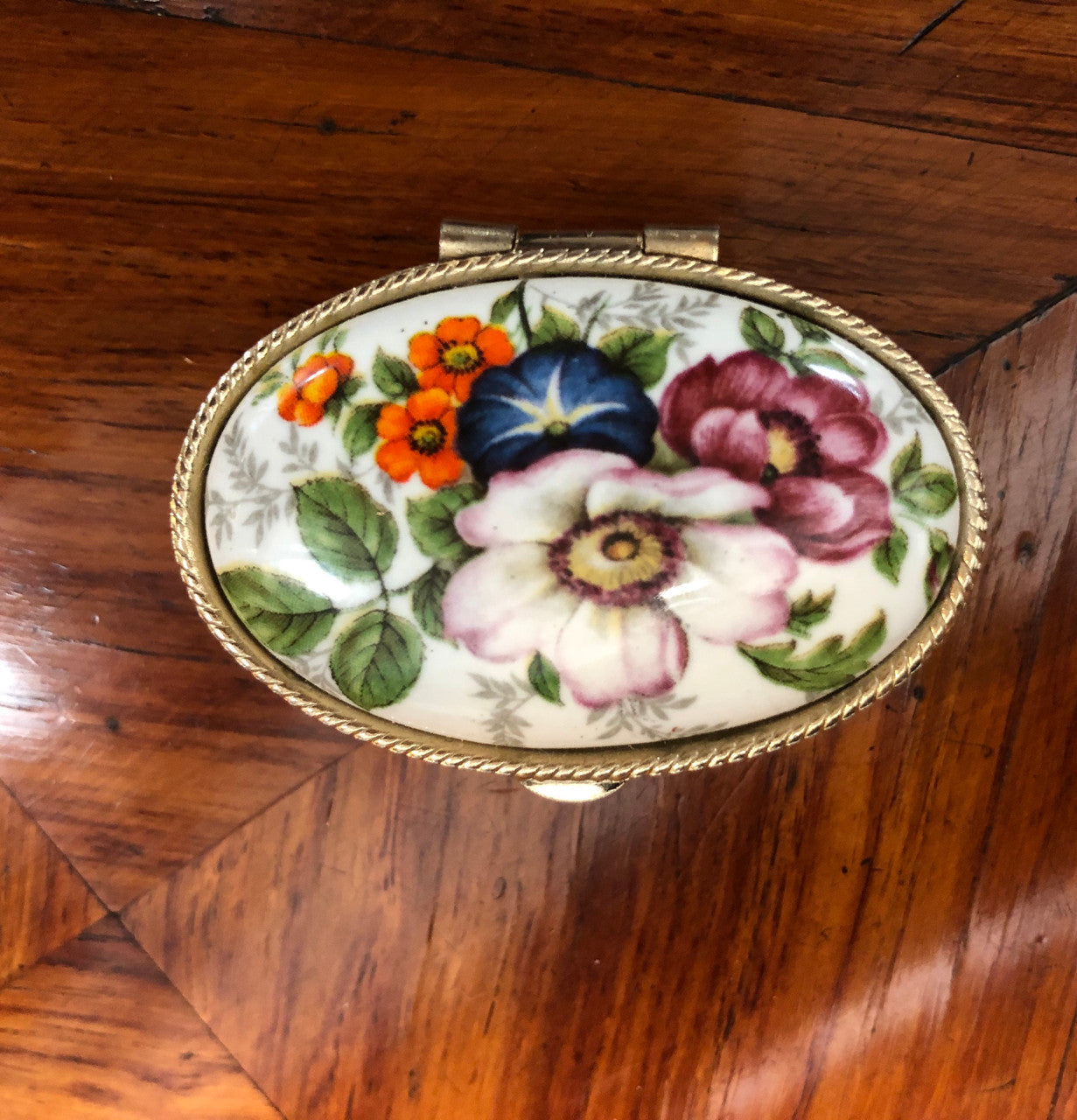 Vintage Engraved Pill Box | Antique & Vintage | Moonee Ponds Antiques | Australia Wide Delivery