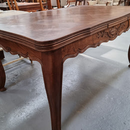 Oak Louis 15th style parquetry top extension dining table. When unextended is 161 cm long and when fully extended is 281 cm long. Very functional for smaller dining areas and great for when you have quests over and need a larger table. In good original detailed condition.