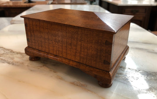 Australian Silky Oak Lidded Wooden Box