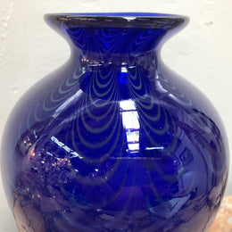 Fabulous Australian Art glass vase