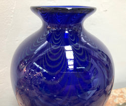 Stunning Australian Art glass vase | Antique & Vintage | Moonee Ponds Antiques | Australia Wide Delivery