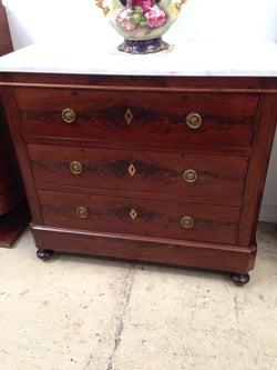 Flame Mahogany Chest Of Drawers | Antique & Vintage | Moonee Ponds Antiques | Australia Wide Delivery