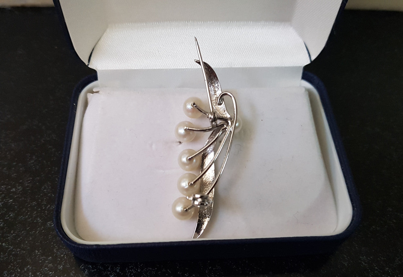 Vintage Pearl Brooch | Antique & Vintage | Moonee Ponds Antiques | Australia Wide Delivery