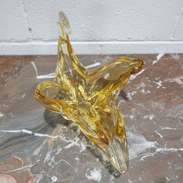 Murano style golden yellow glass bird bowl. In good original condition with no chips or cracks.