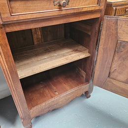 Louis XVth style walnut cupboard with 1 drawer & 2 shelves.  Circ: 1930's. In good original condition.