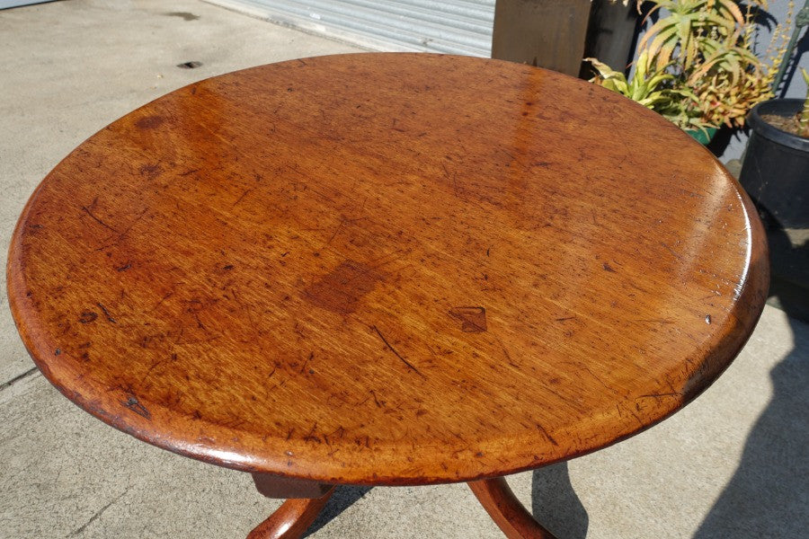 Victorian cedar tea table