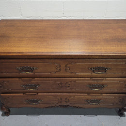 Louis XV style French Oak chest of three drawers that has been sourced from France. It is in good original condition and has been detailed.
