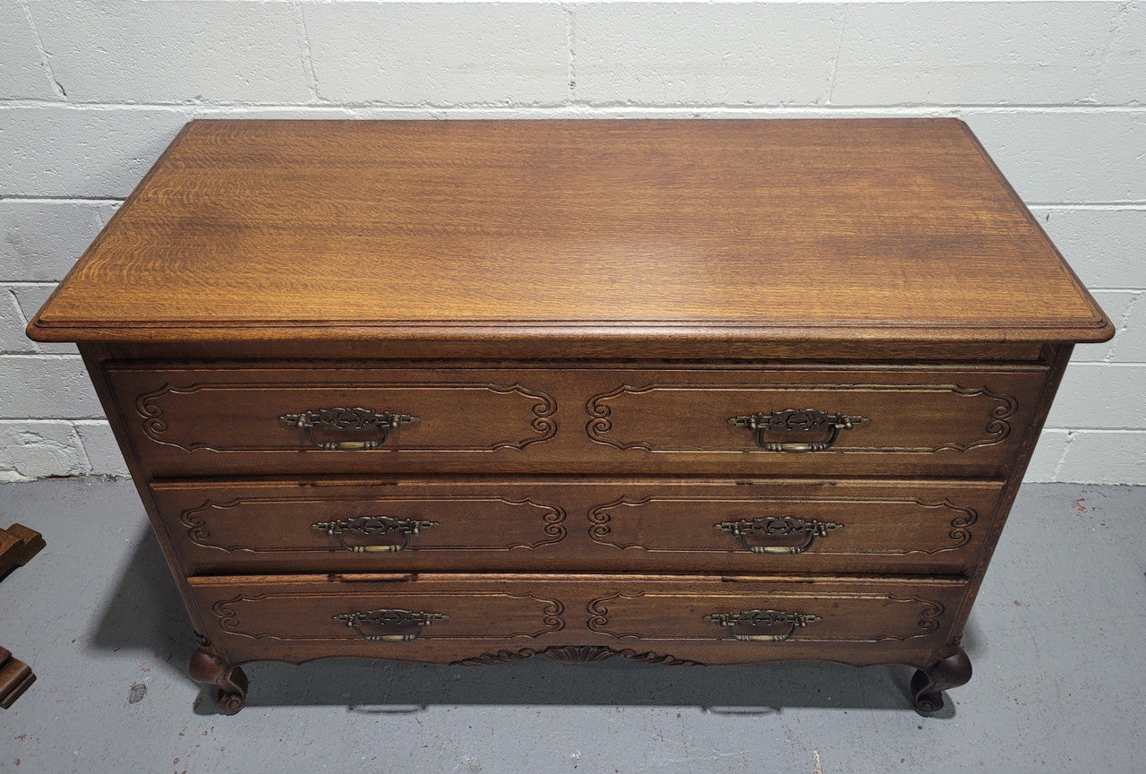 Louis XV style French Oak chest of three drawers that has been sourced from France. It is in good original condition and has been detailed.