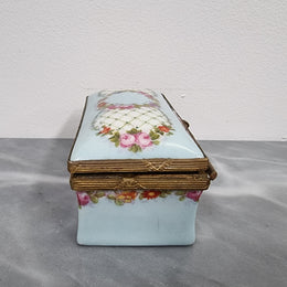 Beautiful Rare Antique German Porcelain Limoges Style Stamp Box