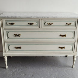 Charming Vintage French Louis 16th style original chalk painted chest of four drawers. It has been sourced from France and in good original condition.