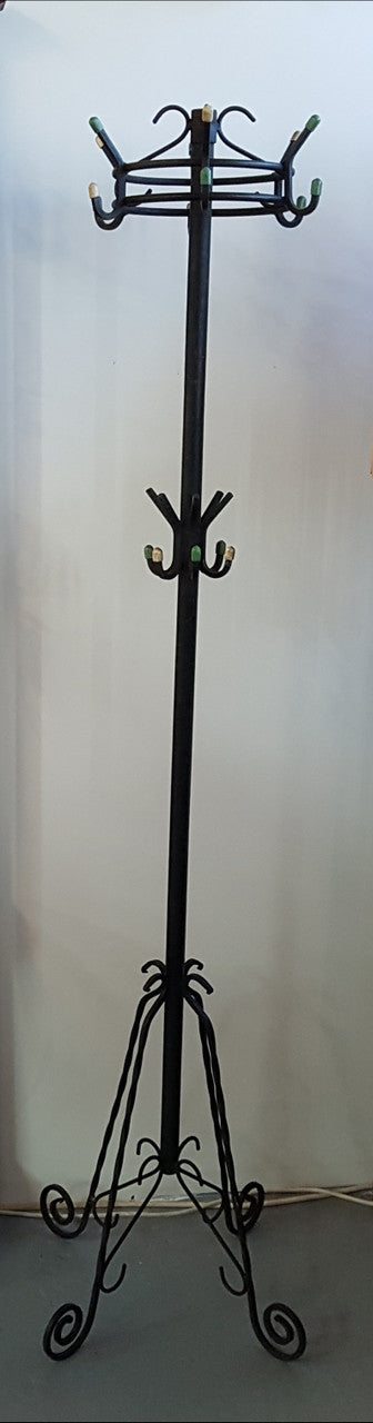 A beautiful French retro cast iron coat rack and in good original condition.