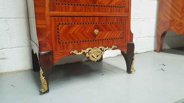 French Kingwood & Rosewood Inlaid Semainier with a beautiful and practical marble top. In very good original condition.