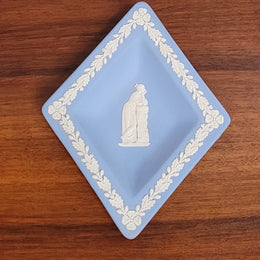Wedgwood blue and white diamond shaped pin dish. It is in good original condition with no chips or cracks and it has been sourced locally. Please view photos as they help form part of the description.