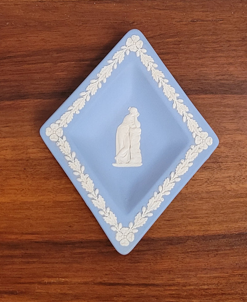 Wedgwood blue and white diamond shaped pin dish. It is in good original condition with no chips or cracks and it has been sourced locally. Please view photos as they help form part of the description.