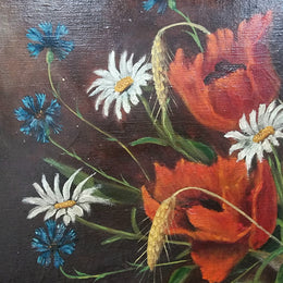 Lovely French signed floral oil on canvas of beautiful Poppies and Daisies in a ornate decorative frame. In good original condition.