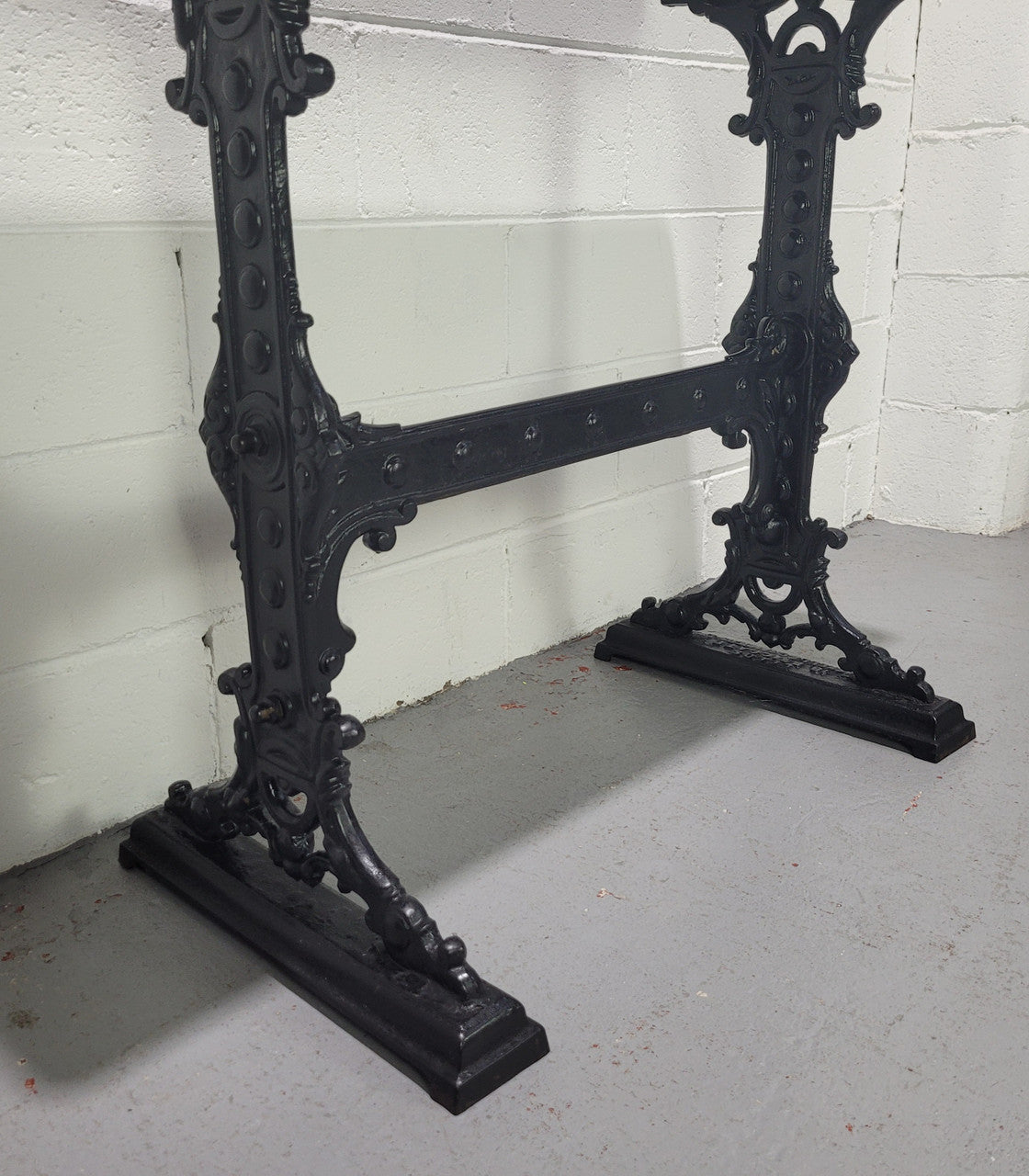 Late Victorian English Mahogany & Cast Iron Base Pub Table | Antique & Vintage | Moonee Ponds Antiques | Australia Wide Delivery