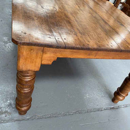 Beautiful Australian Antique farmhouse table made from Kauri Pine and originally used in an old Bakery.

Table would easily seat 12 to 14 people. It is in good detailed condition with heaps of character.