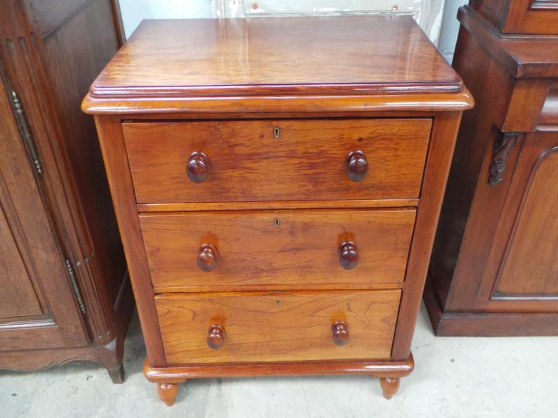 Victorian Cedar Chest of Drawers