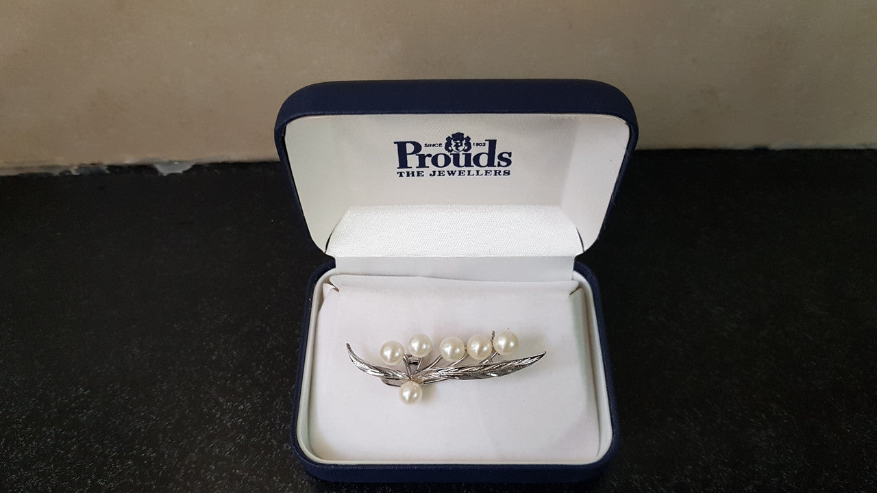 Vintage Pearl Brooch | Antique & Vintage | Moonee Ponds Antiques | Australia Wide Delivery