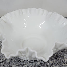 Charming frilled edge “Fenton” milk glass bowl. It is in good original condition, please view photos as they help form part of the description.
