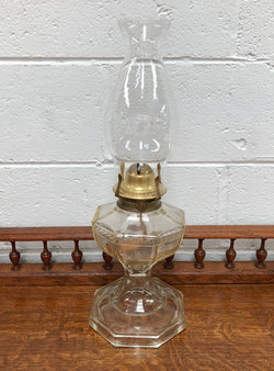 Lovely Edwardian Oil lamp | Antique & Vintage | Moonee Ponds Antiques | Australia Wide Delivery